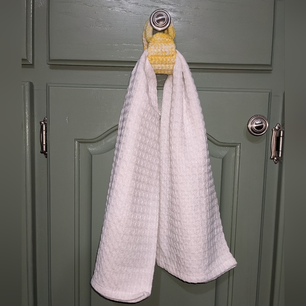 NEW Towel Holder Tea Yellow HANDCRAFTED Crochet